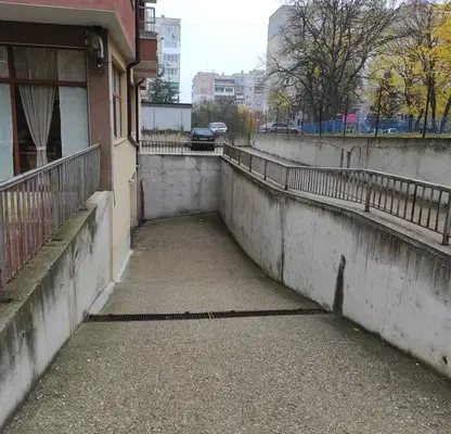 Снимка 4 — Гараж/Паркомясто в Русе, Дружба 1