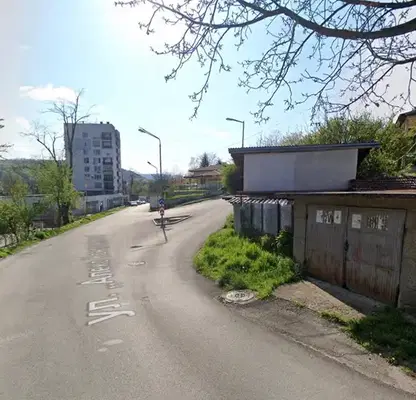 Снимка 5 — Гараж/Паркомясто в Габрово, Сирмани