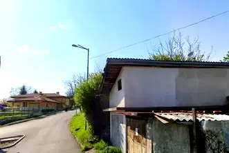Гараж/Паркомясто в Габрово, Сирмани