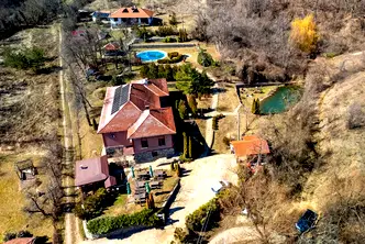 Хотел в София, Ботев