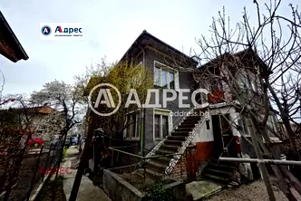 Къща във Видин, Строител
