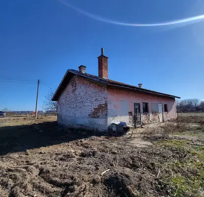 Снимка 3 — Къща в Пазарджик, Запад
