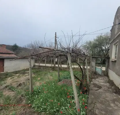 Снимка 3 — Къща в Габрово, с. Добромирка