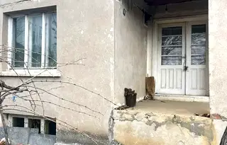 Къща в Плевен, с. Вълчитрън