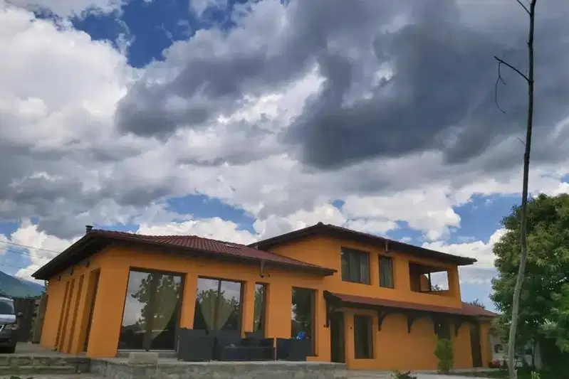 House in Oblast Plovdiv, Vasil Levski