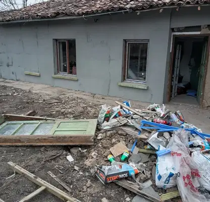 Снимка 4 — Едноетажна къща с 5 стаи в с. Балкански, област Разград