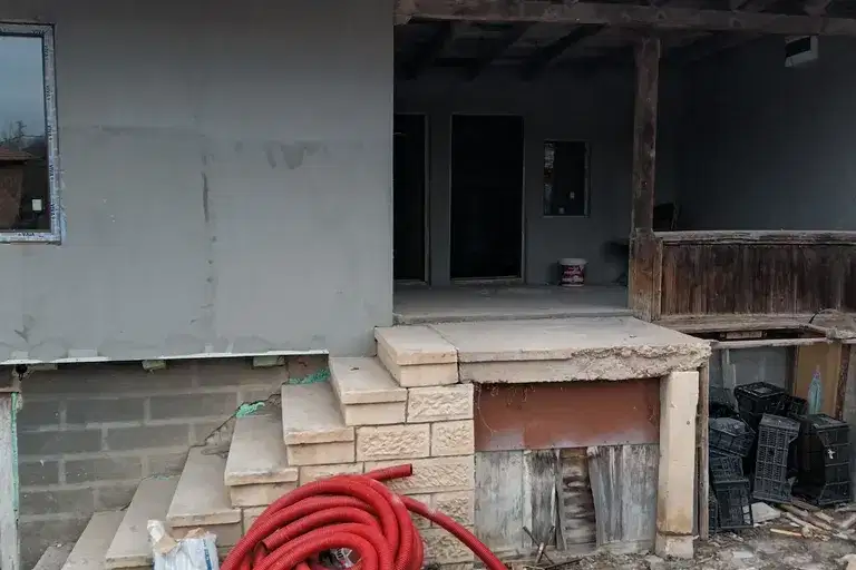 Едноетажна къща с 5 стаи в с. Балкански, област Разград