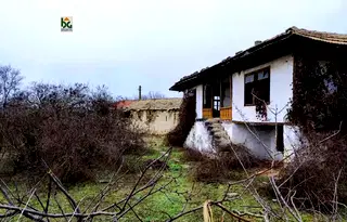 Къща във Варна, с. Кривня