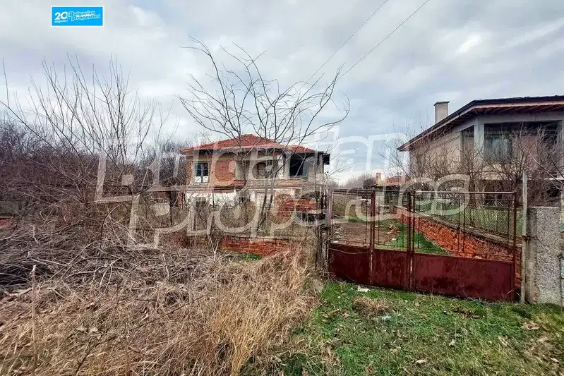 Къща в Ямбол, с. Роза