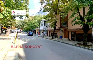 Магазин във Варна, Зимно кино Тракия