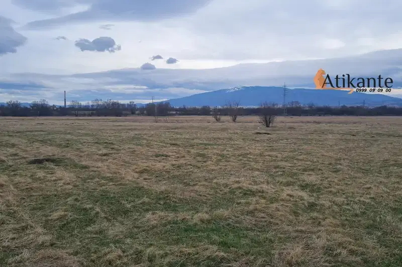 Парцел в с. Волуяк