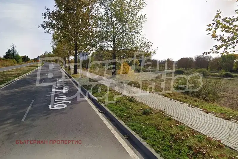 Парцел в Добрич, Рилци