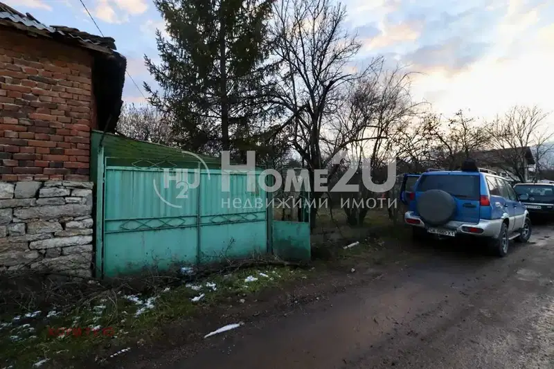 Парцел в София, с. Опицвет