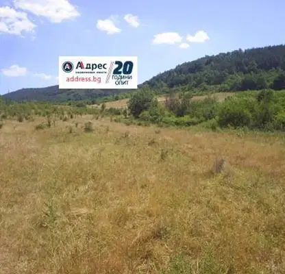 Photo 2 — Plot in Oblast Veliko Tyrnovo, Elena