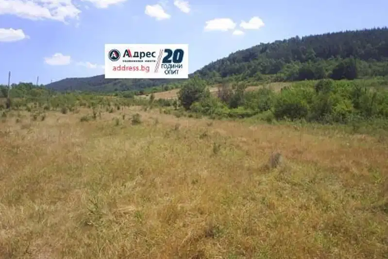 Plot in Oblast Veliko Tyrnovo, Elena