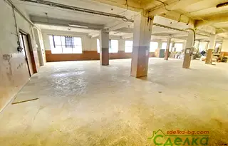Промишлена сграда в Габрово, Център