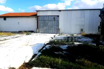 Промишлена сграда в Бургас, Камено
