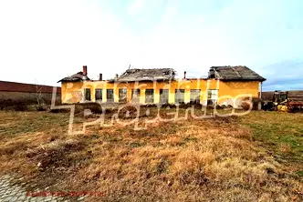 Промишлена сграда в Кюстендил, Кочериново
