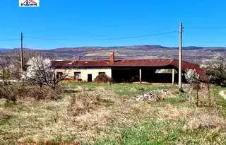 Промишлена сграда в Кюстендил, с. Усойка