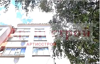 Просторен 3-стаен апартамент с покривна тераса в Дианабад, София