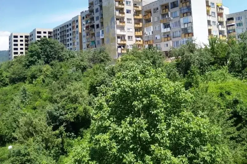 Тристаен апартамент в Кюстендил, Бобов дол