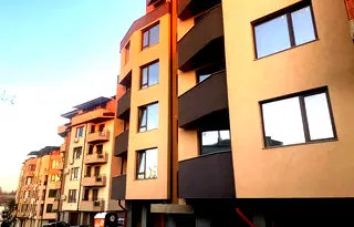 Тристаен апартамент в Плевен, Широк център