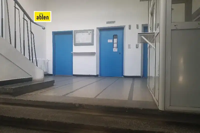 Office in Sofia, Banishora