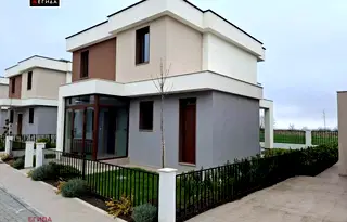Къща в Бургас, Сарафово