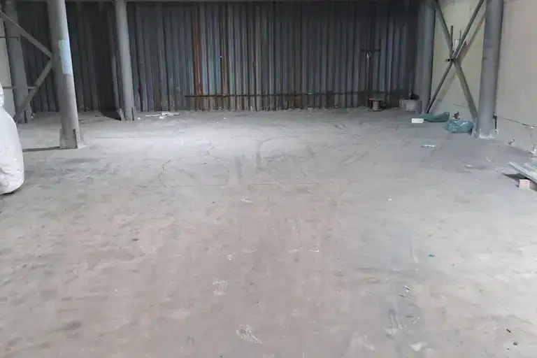 Warehouse in Sofiya, Npz Iskyr