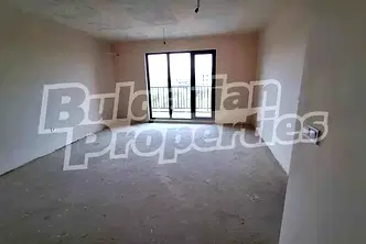 Двустаен апартамент във Варна, Виница