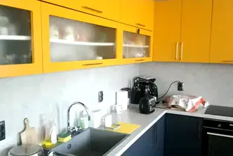 Къща в Раз, Орел