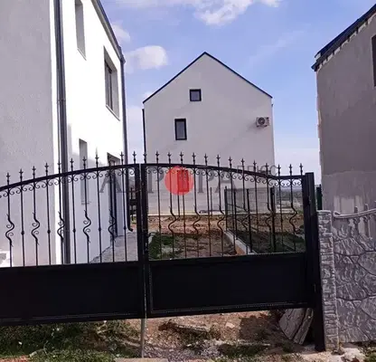 Снимка 5 — Къща в Бургас, с. Кошарица