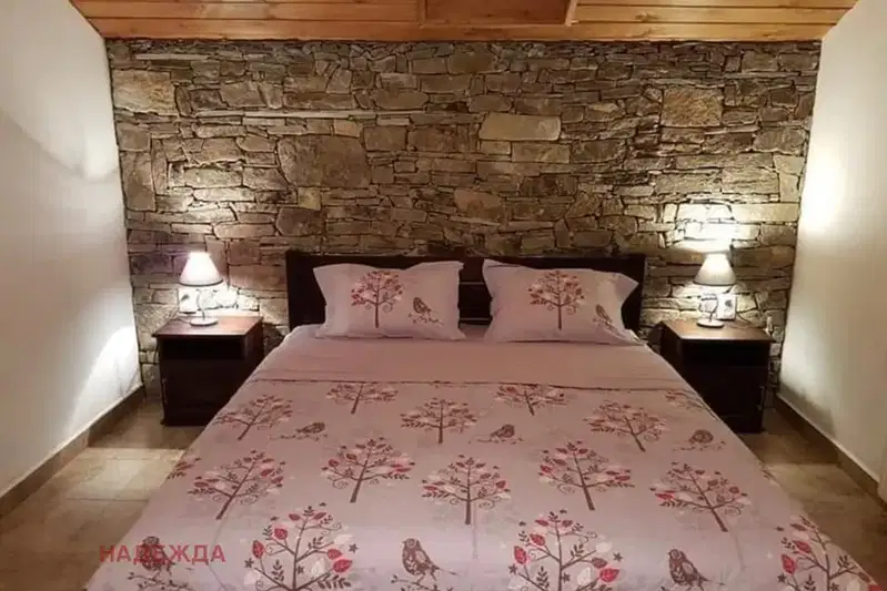 Къща в Ловеч, Априлци