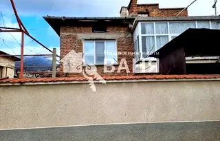 Къща в Пловдив, Сопот