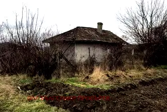 Къща в Силистра, с. Гарван