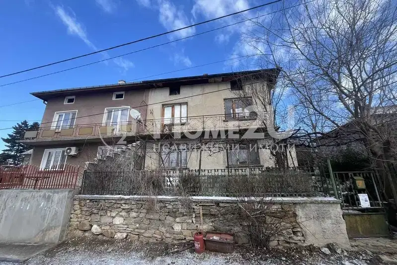 Къща в София, с. Алдомировци