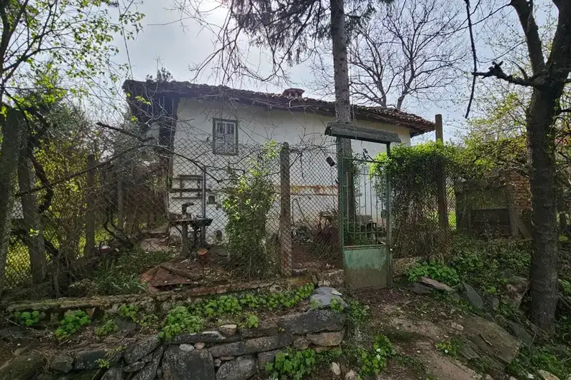 House in област София, Radotina