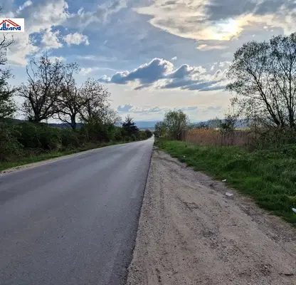 Photo 4 — Agricultural Land in Oblast Kyustendil, Resilovo