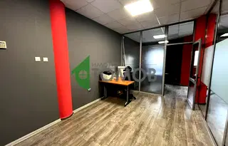 Офис в Шумен, Център