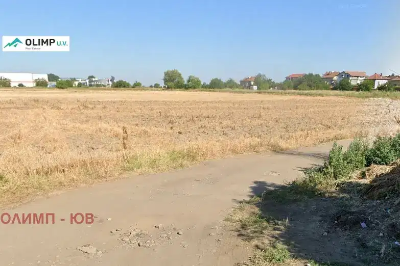 Парцел в с. Кривина