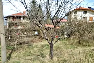 Парцел в с. Лозен