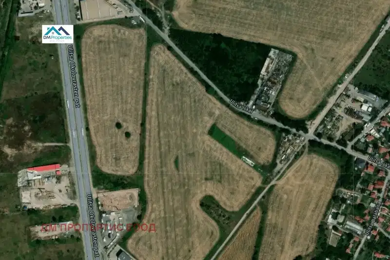 Парцел в с. Кривина