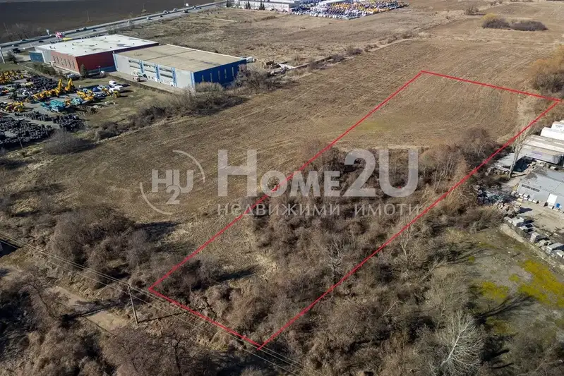 Парцел в с. Кривина