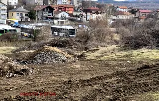 Парцел в Перник, Тева