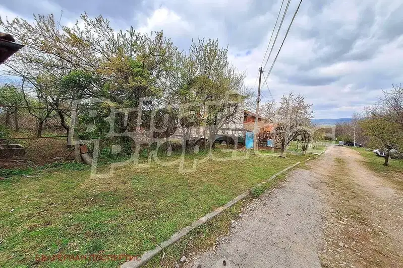 Plot in Oblast Kyustendil, Resilovo