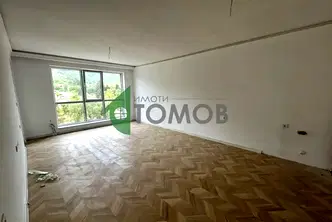 Тристаен апартамент в Шумен, Боян Българанов 2