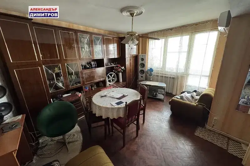 Тристаен апартамент в Русе, Център