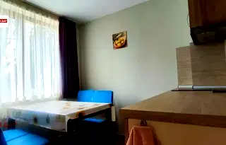 Тристаен апартамент във Варна, м-т Ален мак