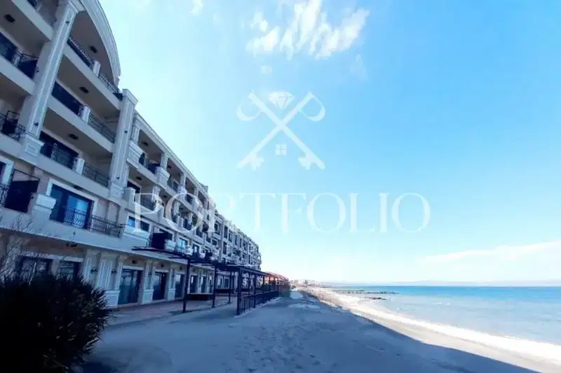 3-bedroom apartment in Oblast Burgas, Pomorie