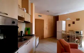 Тристаен апартамент в Добрич, с. Рогачево